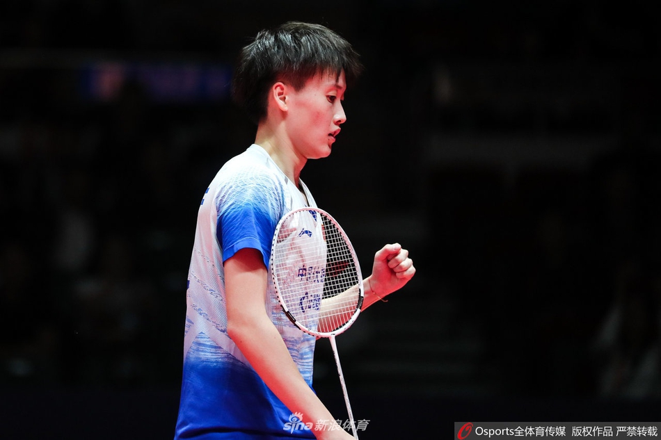 羽联总决赛陈雨菲2-1胜辛杜