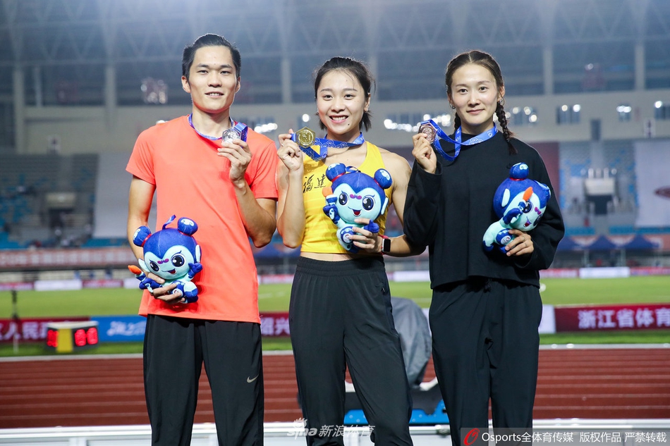 全国田径锦标赛女子100米葛曼棋夺冠