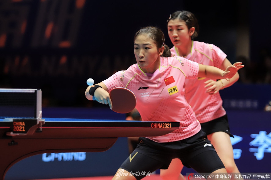 奥运模拟赛女双决赛：孙颖莎/王曼昱胜刘诗雯/陈梦