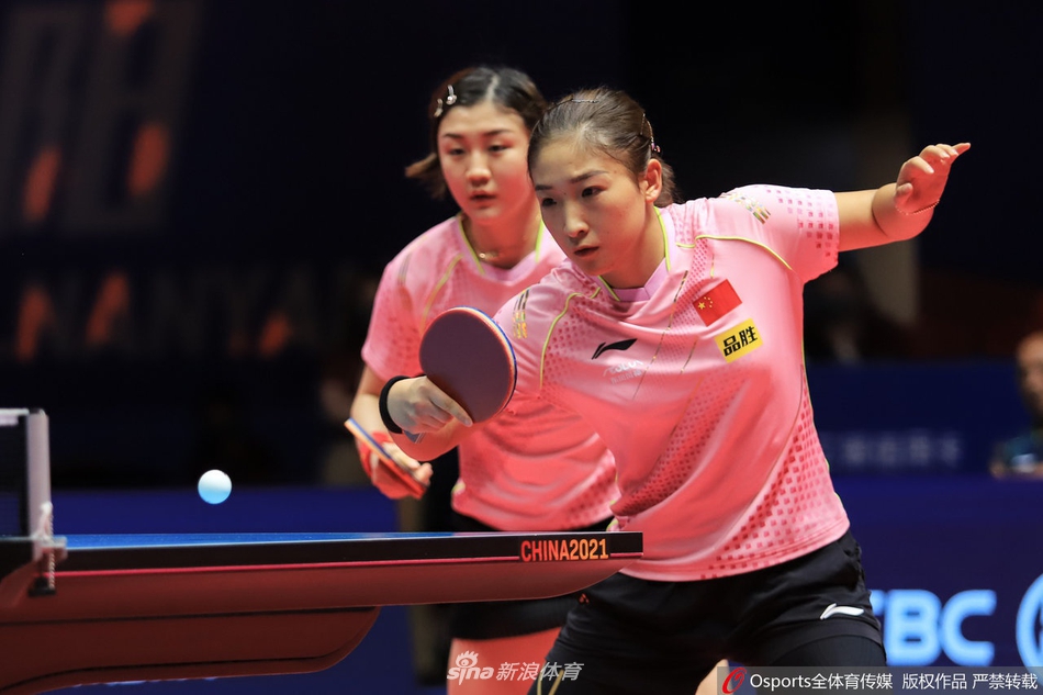 奥运模拟赛女双决赛：孙颖莎/王曼昱胜刘诗雯/陈梦