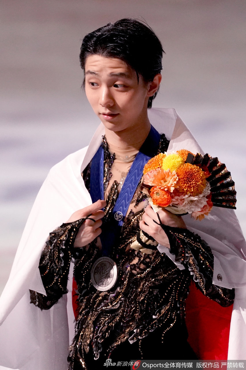 花滑世锦赛羽生结弦破300分摘银