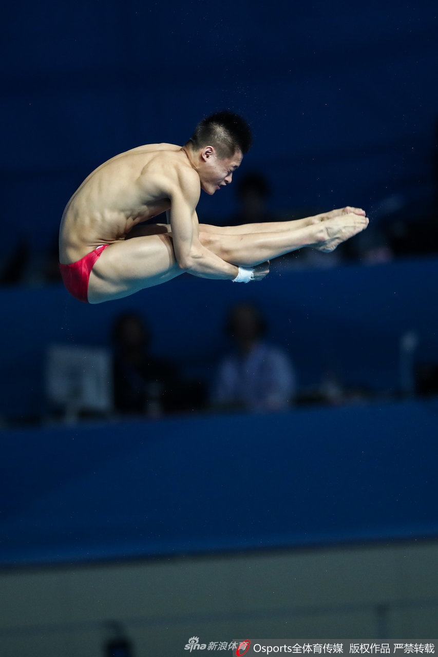 世锦赛跳水混合团体林珊/杨健夺冠