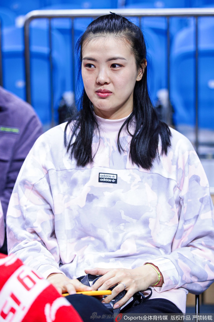 CBA全明星赛张常宁观战