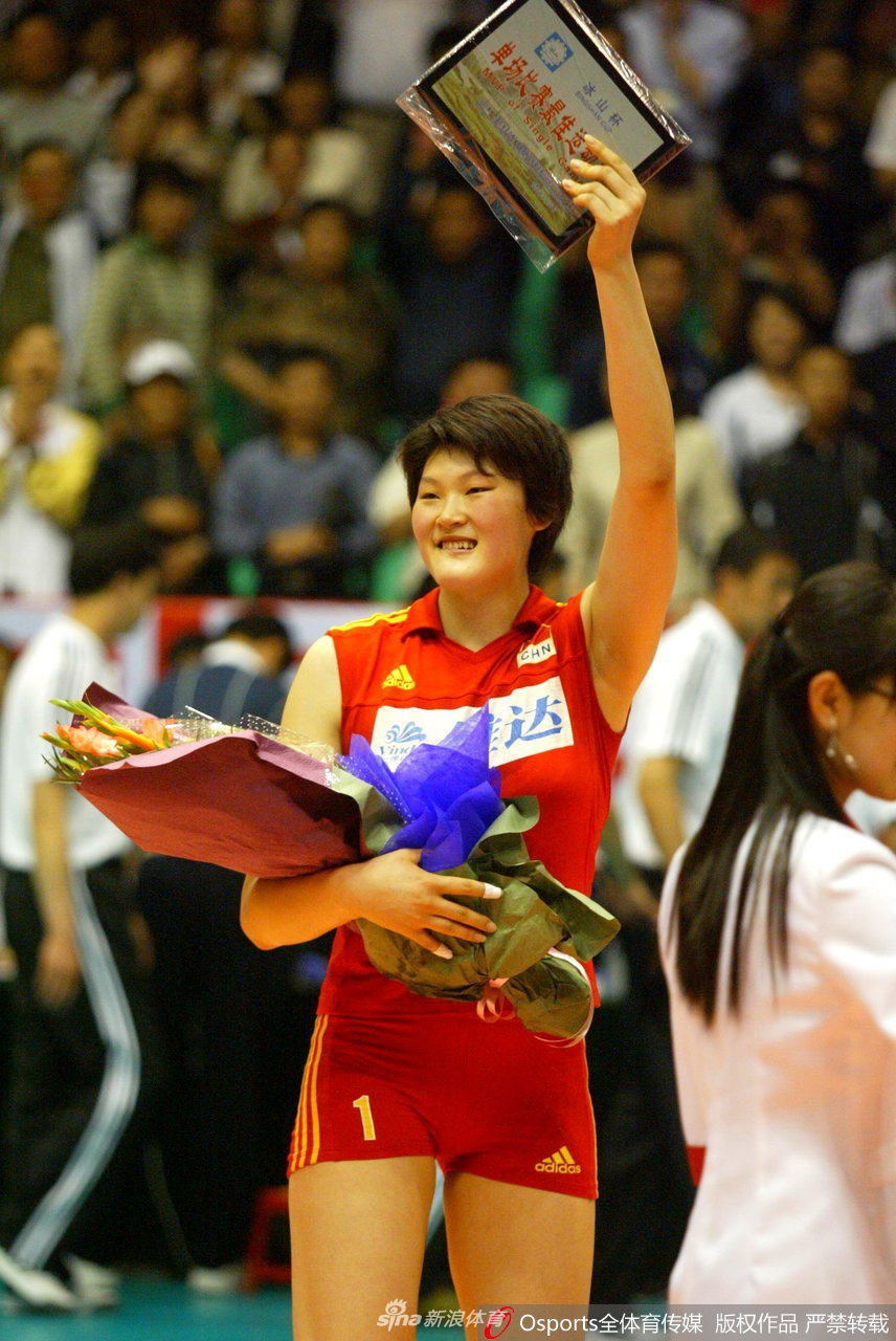 女排姑娘青涩照回顾--王一梅