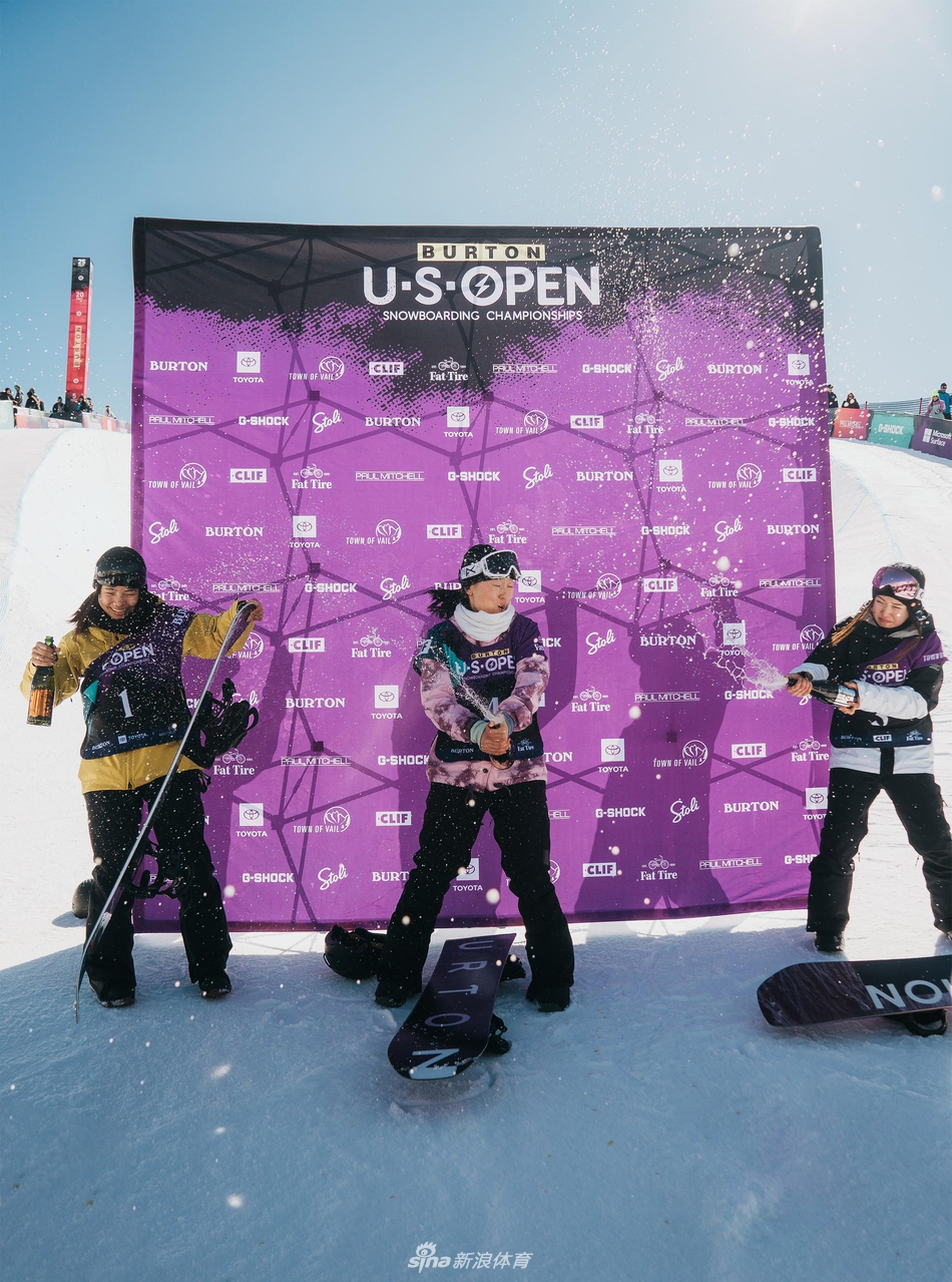 蔡雪桐获单板滑雪美国公开赛冠军