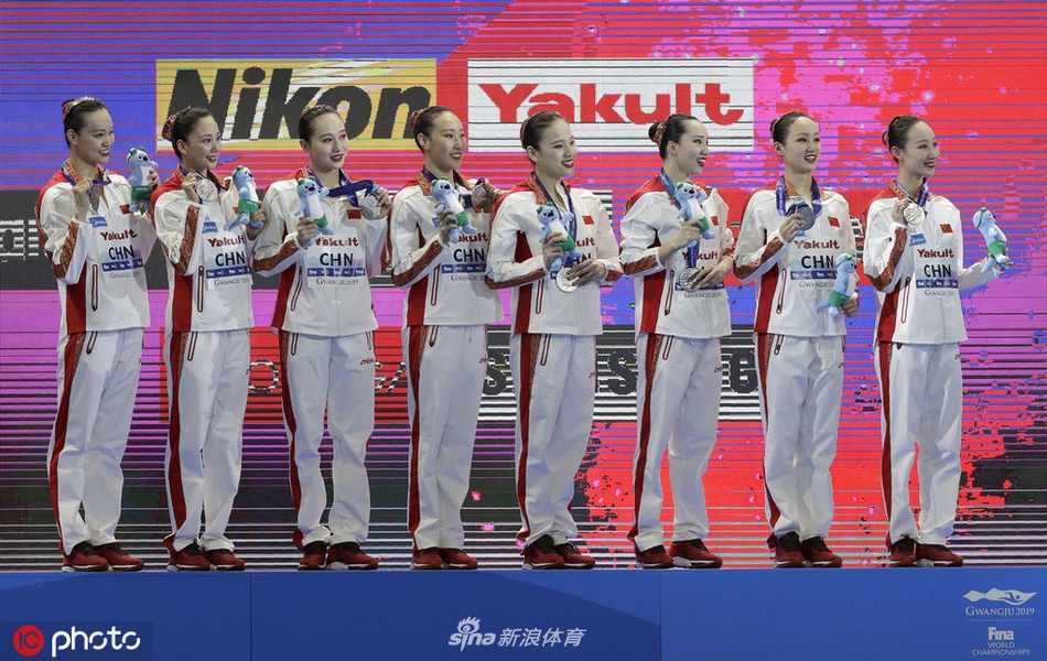 世锦赛花样游泳集体自由自选 中国亚军