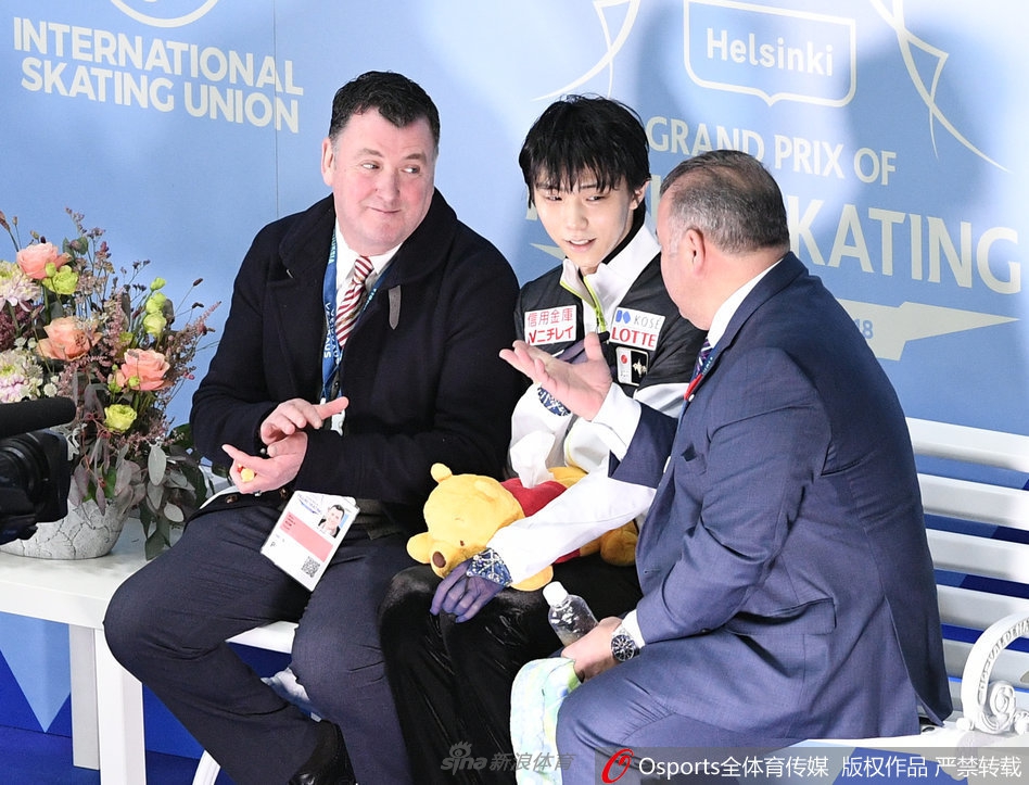 花滑大奖赛羽生结弦短节目创新世界纪录