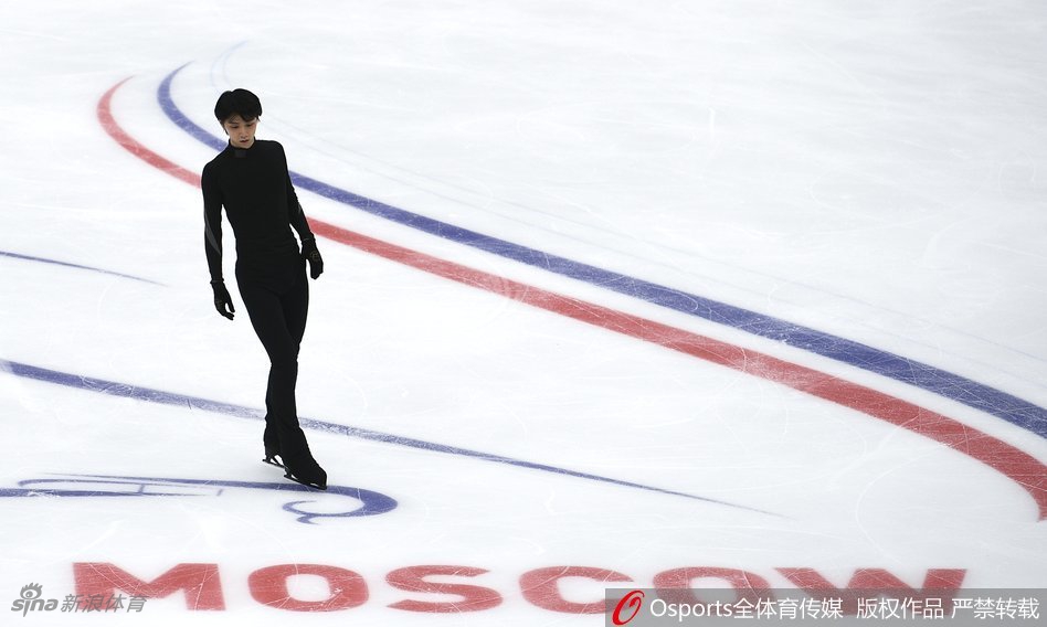 羽生结弦备战花滑大奖赛俄罗斯站