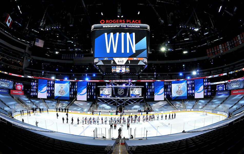 NHL坦帕湾闪电挺进总决赛