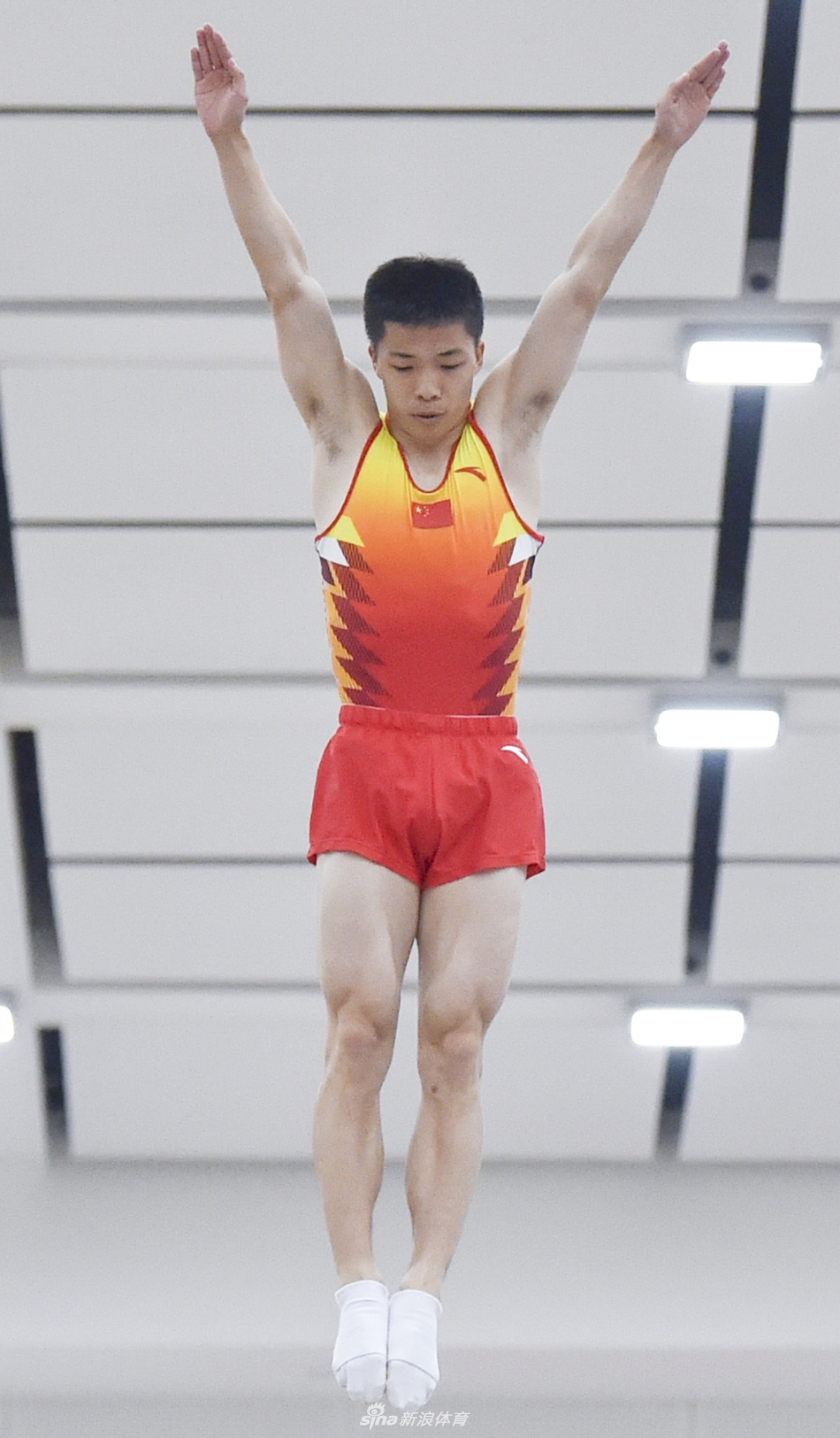 东京奥运会蹦床男子网上个人模拟赛在津举行