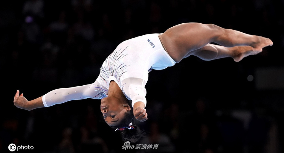 体操世锦赛女子全能 拜尔斯第五次封后