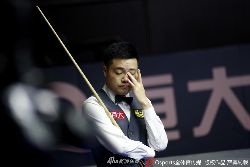 斯诺克中锦赛第1轮：丁俊晖5-1威尔斯