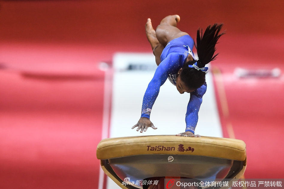 体操世锦赛拜尔斯领衔美国女团登场