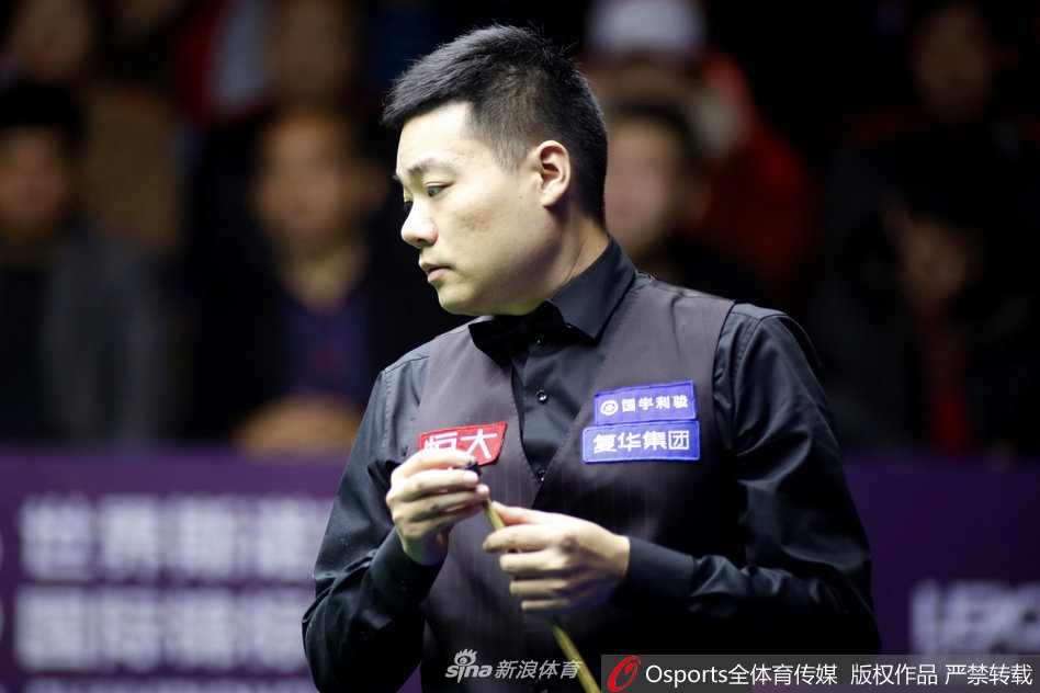 斯诺克国锦赛第3轮：丁俊晖5-6史蒂文斯