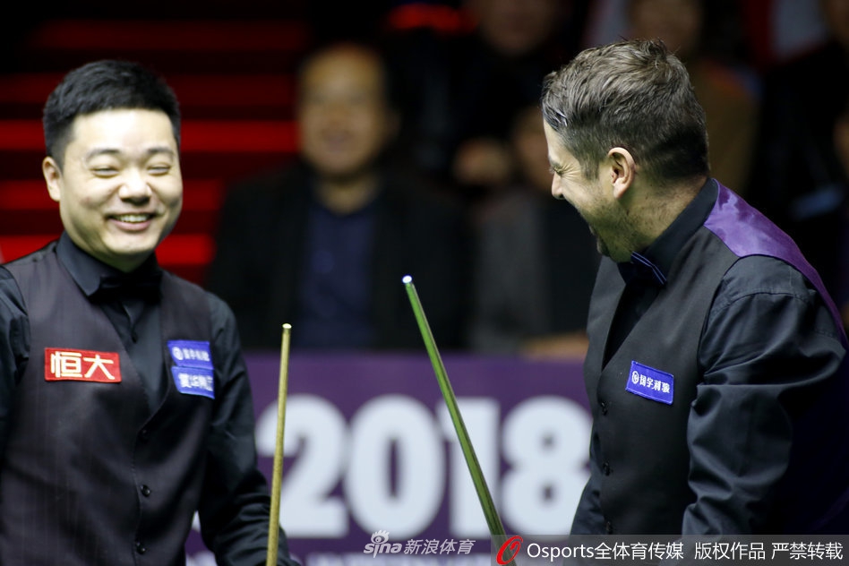 斯诺克国锦赛第3轮：丁俊晖5-6史蒂文斯