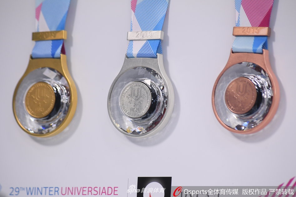 昔日体操女神霍尔金娜风采依旧