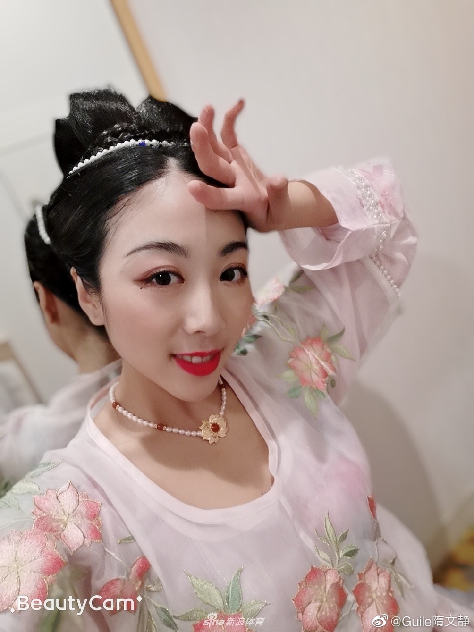 隋文静汉服自拍如仙女