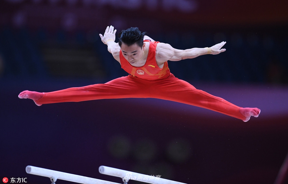 体操世锦赛中国男团惊险夺冠