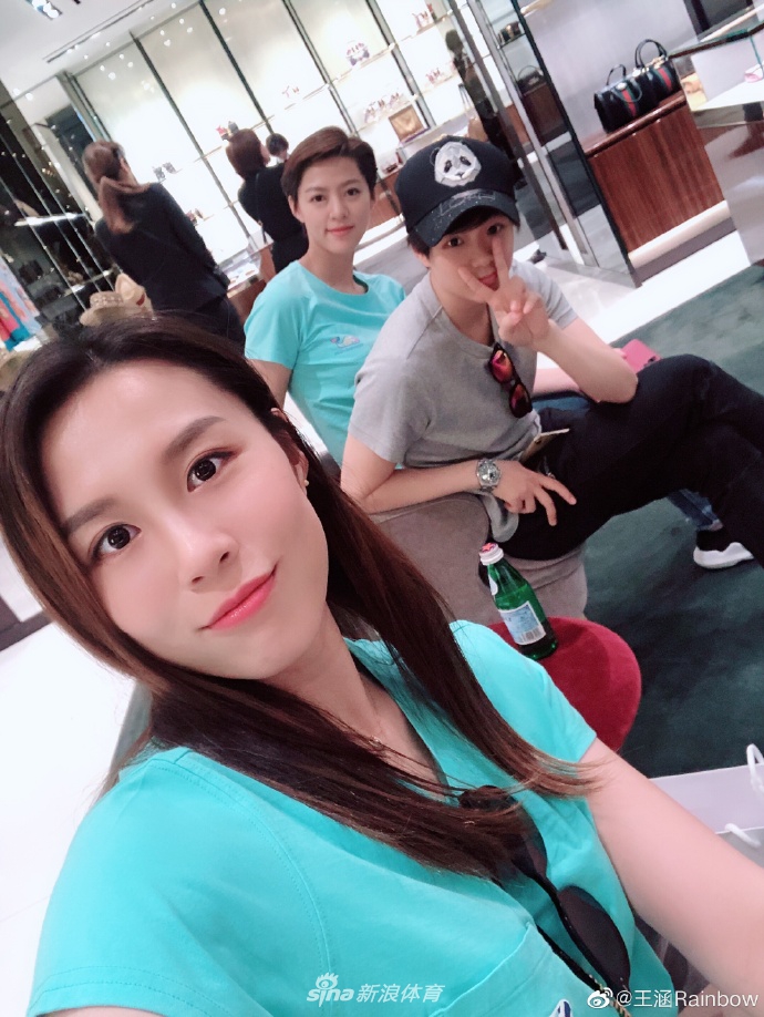 中国跳水气质美女王涵美照