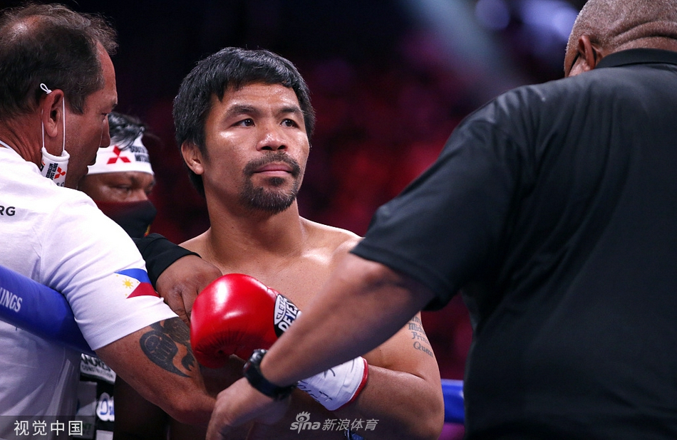 帕奎奥不敌乌加斯 无缘WBA拳王金腰带