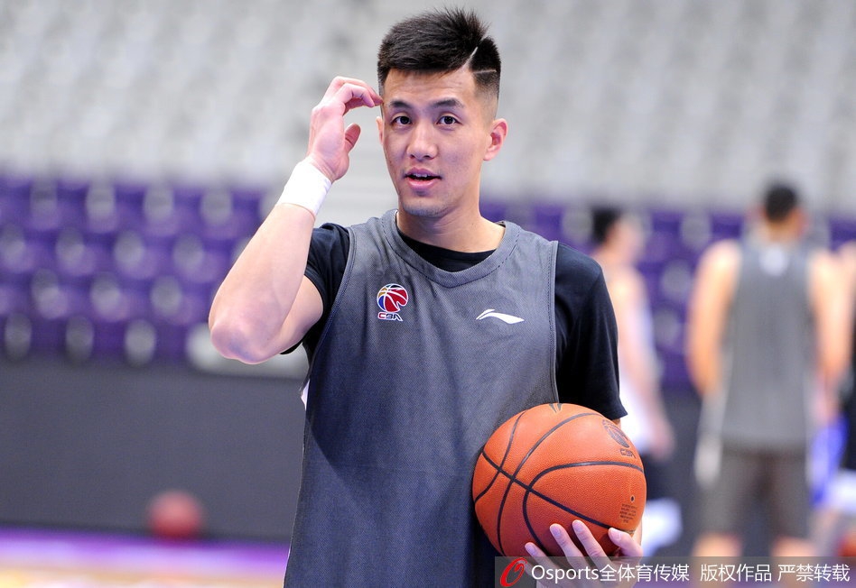 辽宁男篮训练备战