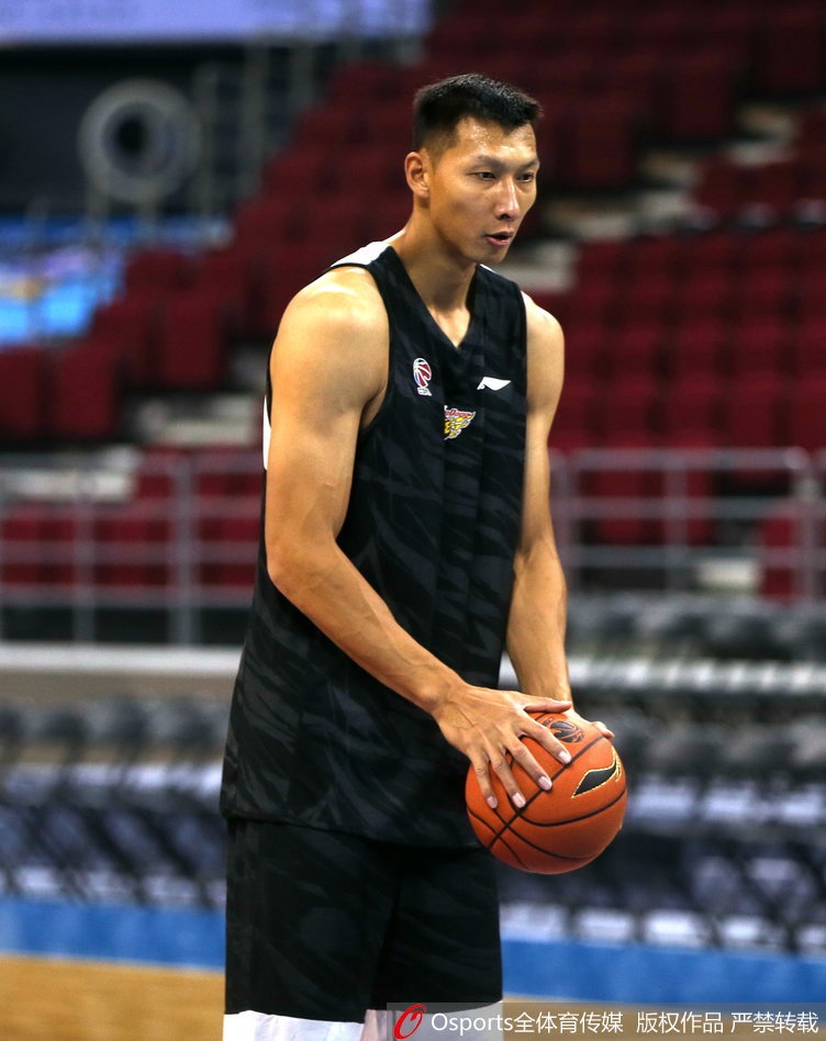 广东男篮训练备战