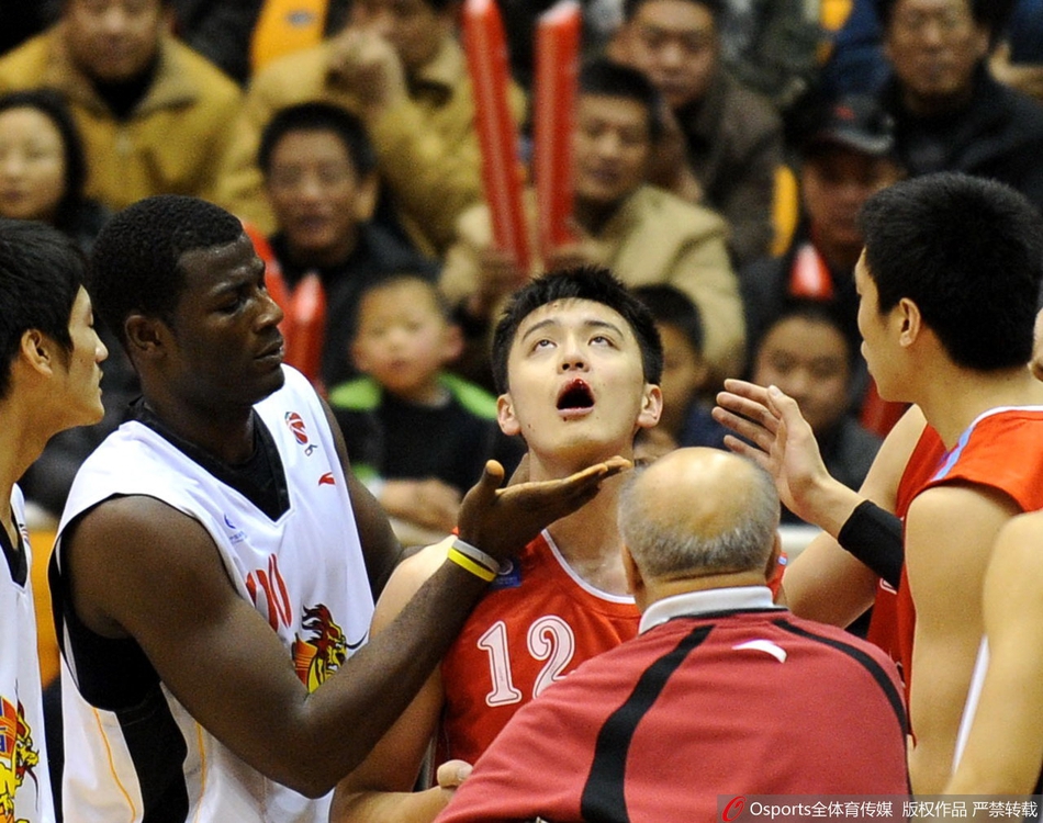 辽宁队确认杨鸣结束15年职业生涯 回顾杨鸣生涯精彩瞬间