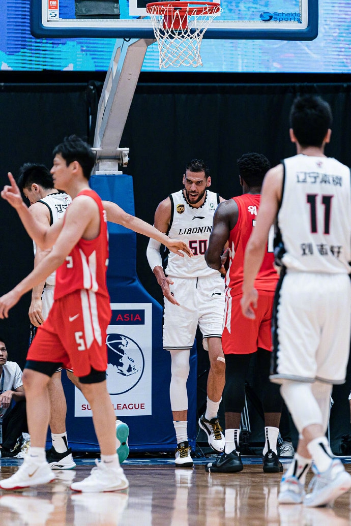 非凡12-辽篮1分险胜首尔夺冠