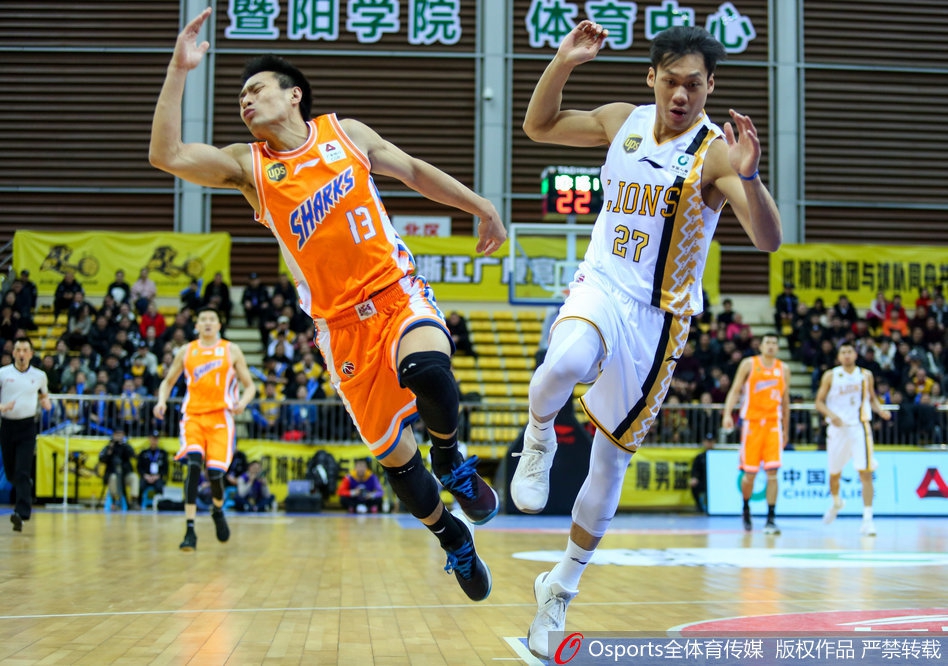 CBA第40轮:广厦127-110上海