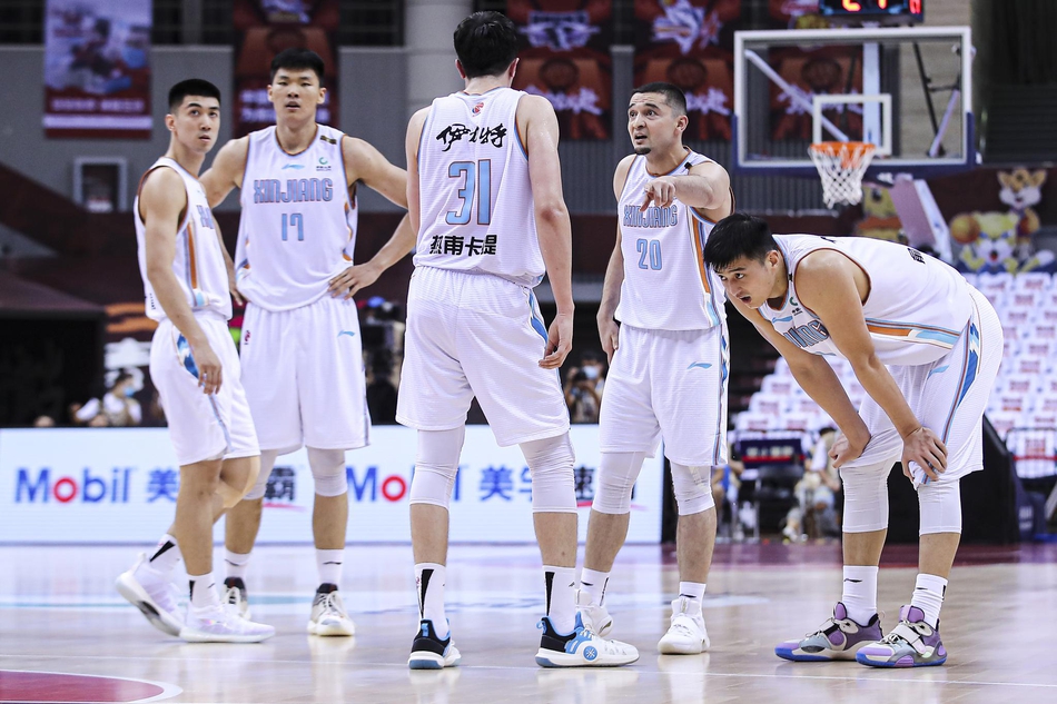 CBA半决赛:新疆88-116辽宁