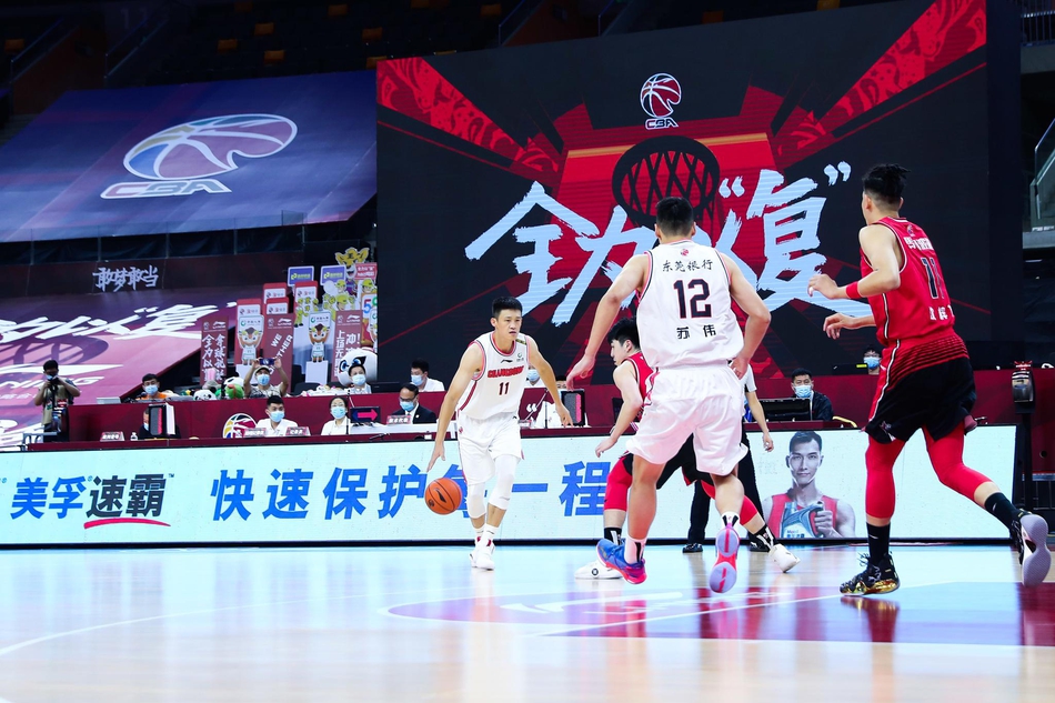 CBA复赛：深圳104-139广东