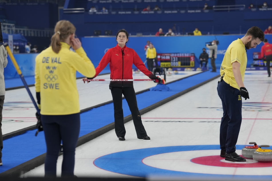 冬奥冰壶混双中国6-7瑞典