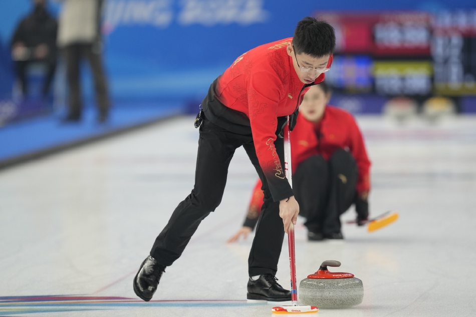 冬奥冰壶混双中国6-7瑞典