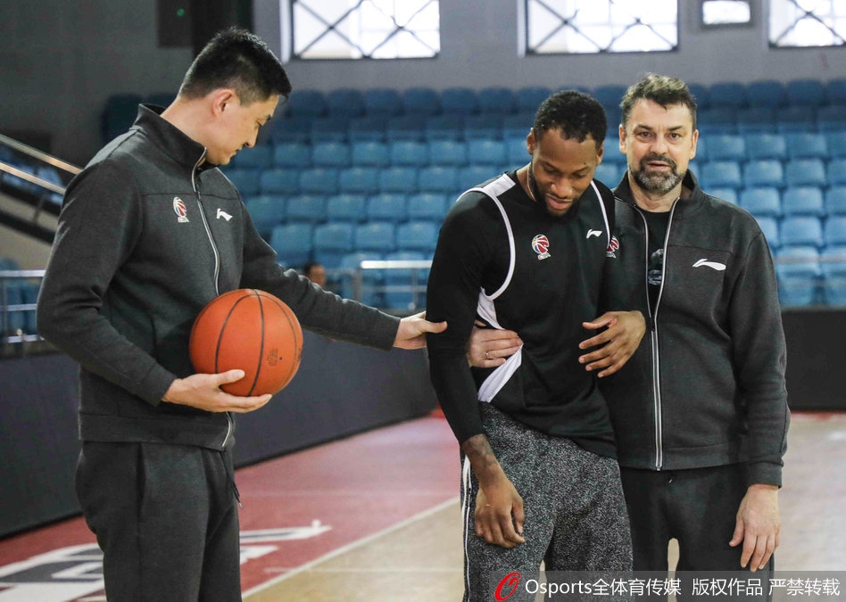 广东男篮训练备战