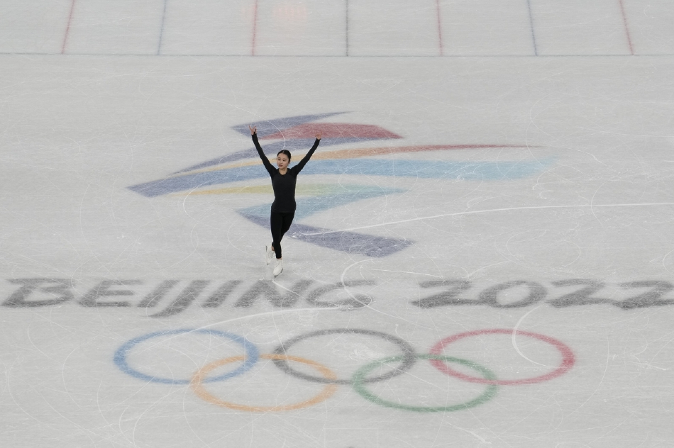 花样滑冰运动员朱易赛前训练