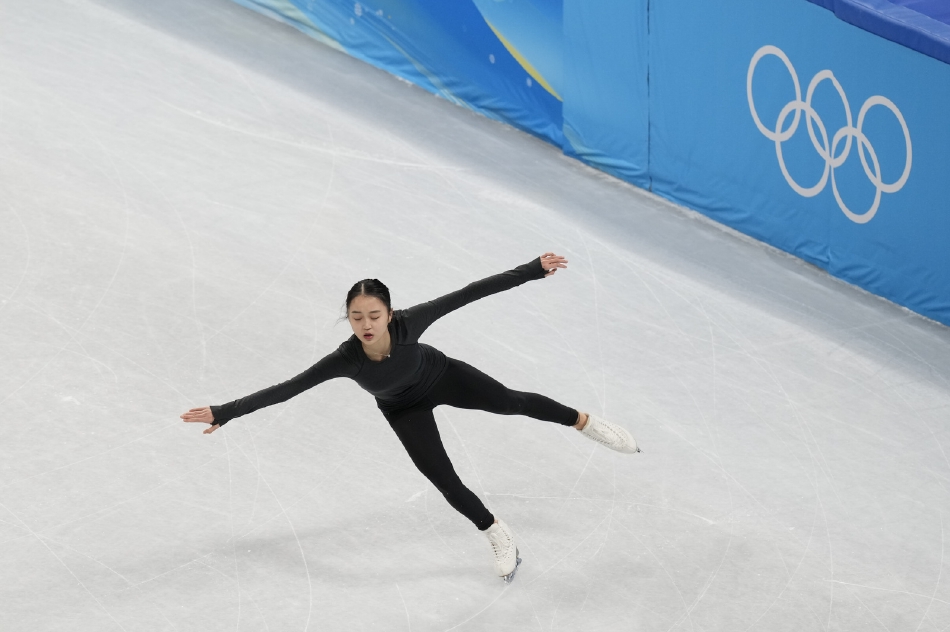 花样滑冰运动员朱易赛前训练