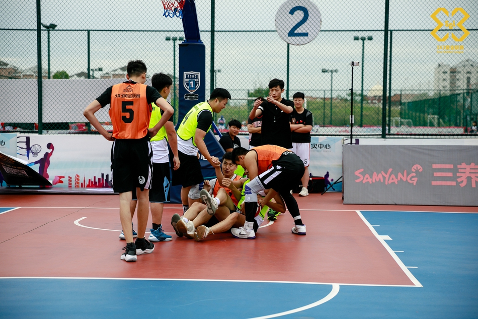 黄金联赛青岛站预赛精彩瞬间