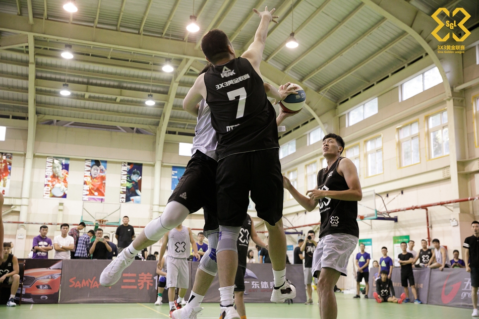 黄金联赛青岛站决赛精彩瞬间