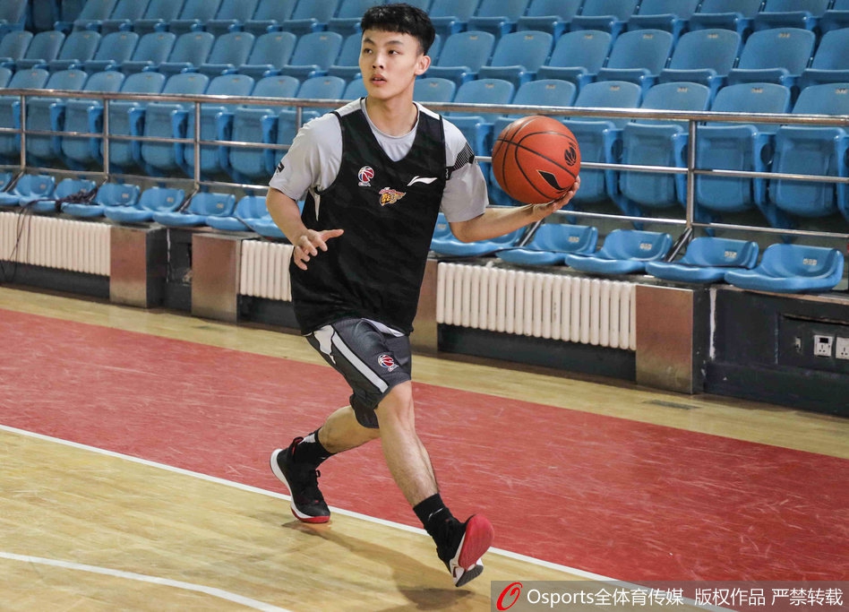 广东男篮训练备战