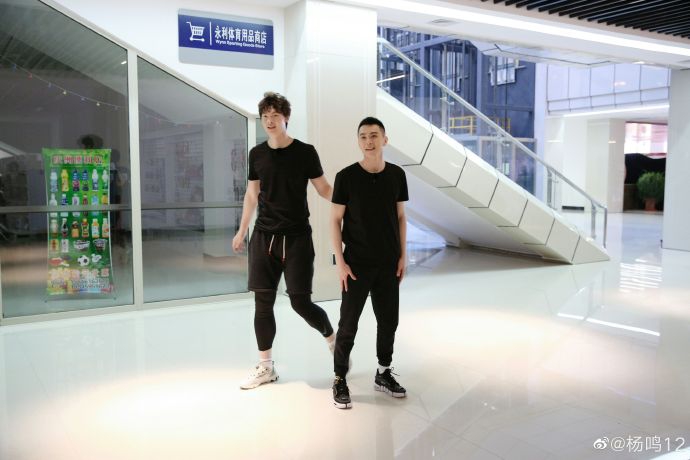 郭艾伦王哲林杨鸣参演跑男