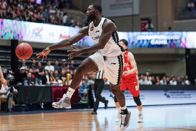 非凡12-辽篮1分险胜首尔夺冠