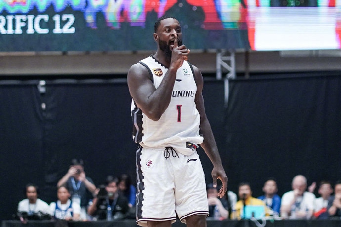 非凡12-辽篮1分险胜首尔夺冠