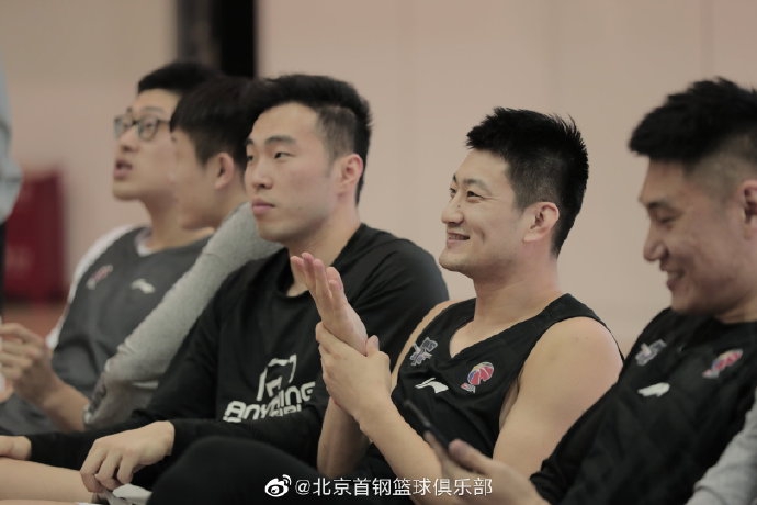 首钢男篮自制综艺节目