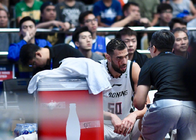 非凡12-辽篮1分险胜首尔夺冠