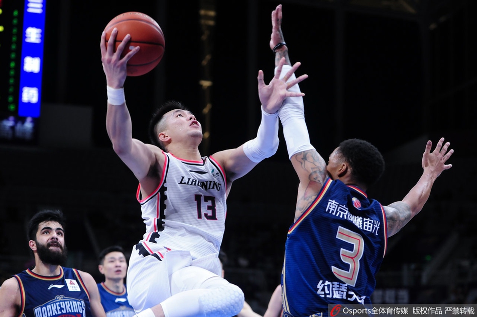 CBA第5轮:辽宁126-107同曦
