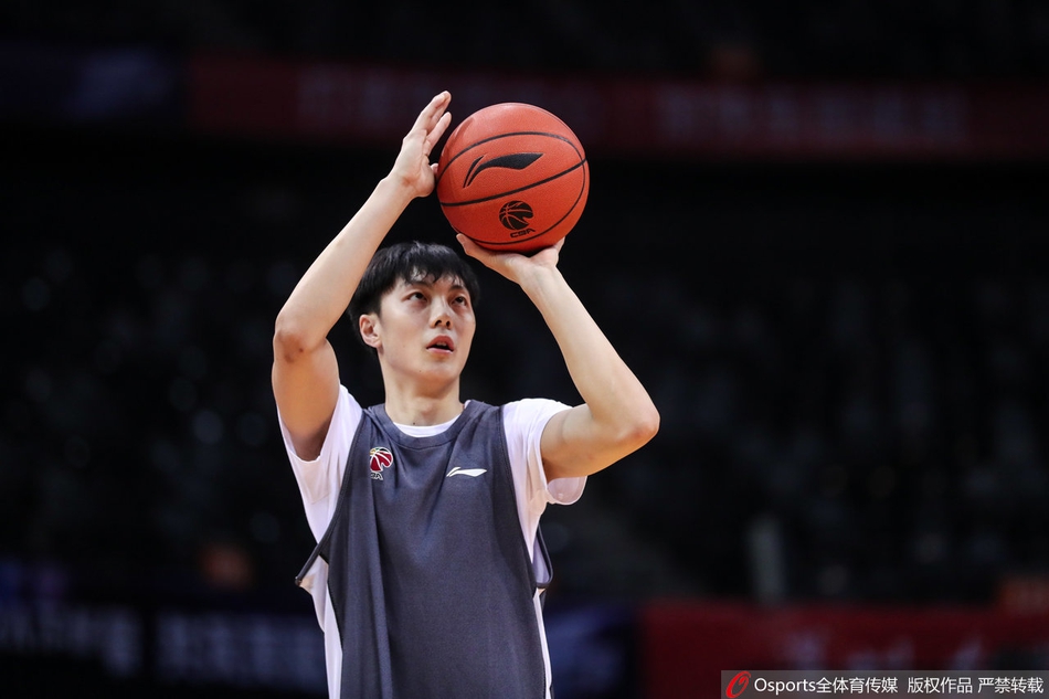 广东男篮训练备战