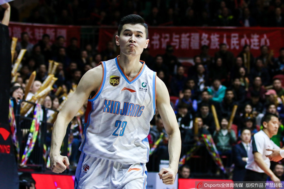 CBA1/4决赛：新疆134-100广厦