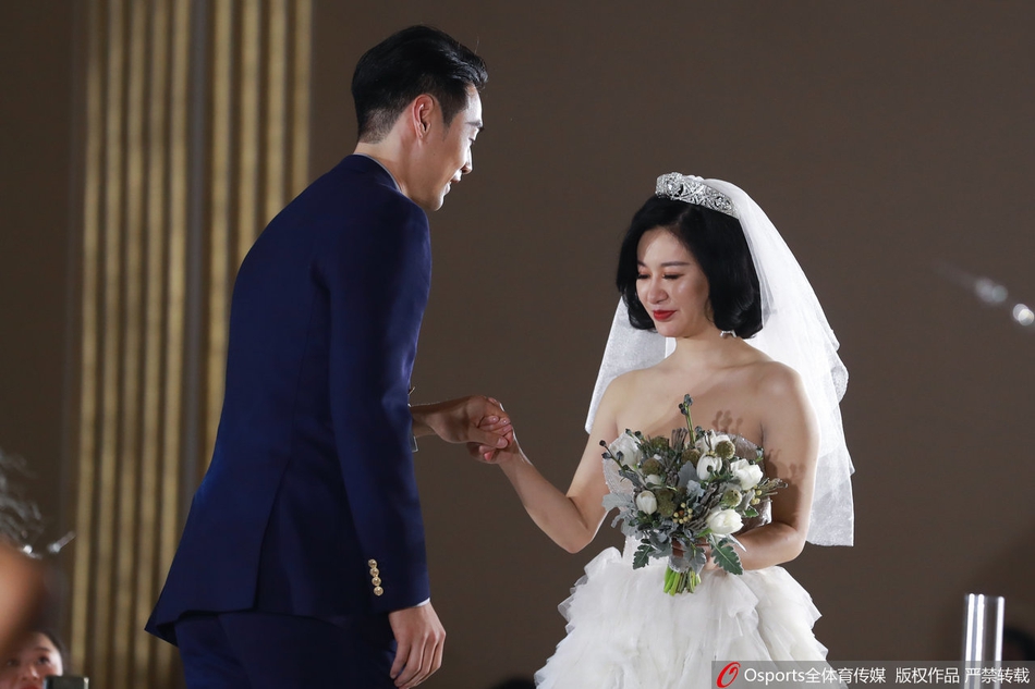 四川男篮神射手孟达大婚