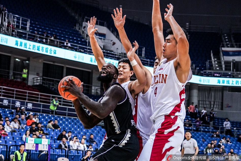季前赛：辽篮93-80吉林
