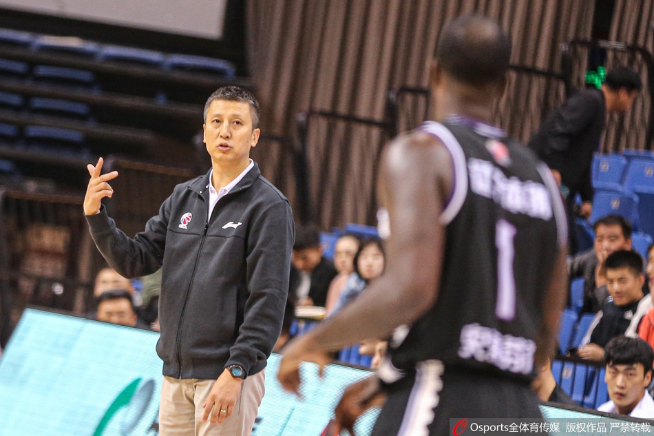 季前赛：辽篮93-80吉林